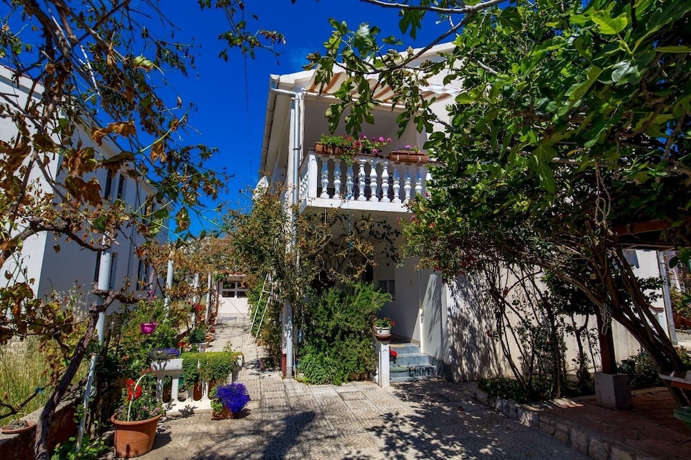 Apartment (Masa - 150 m from beach - A1(4+1)) photo 2