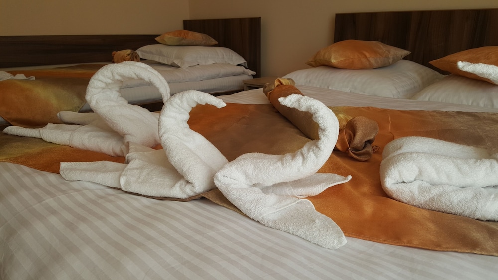 Classic Triple Room photo 2