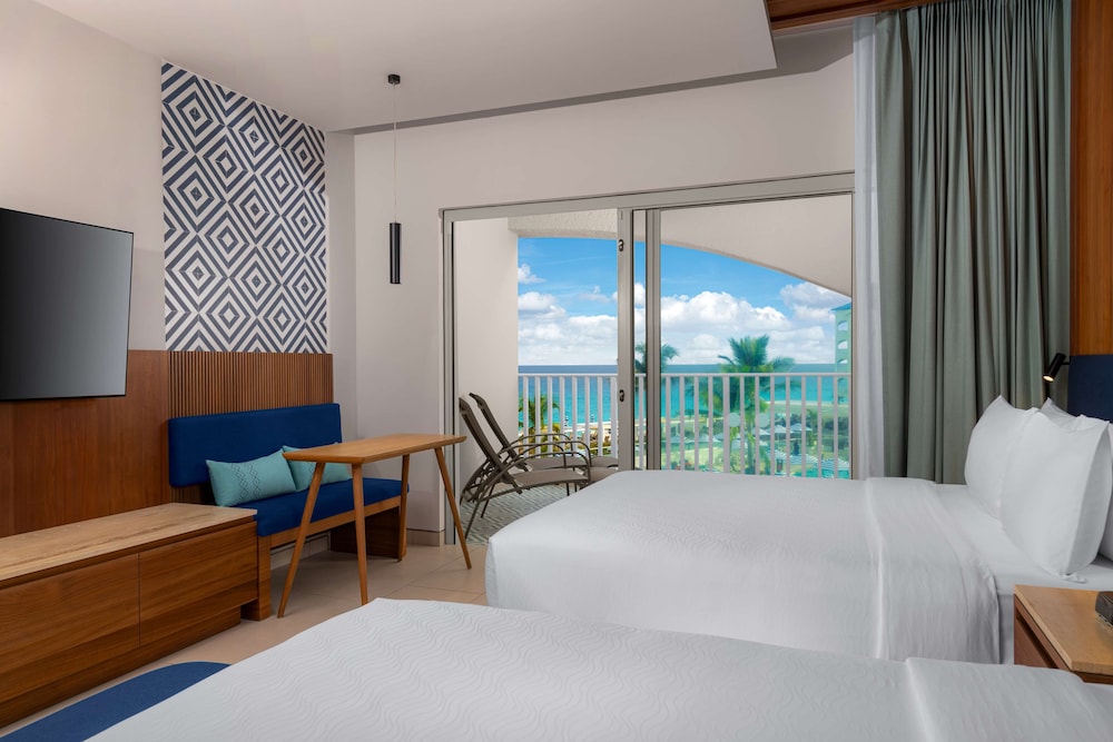 Deluxe Room, 1 King Bed, Balcony, Ocean View - Photo 8