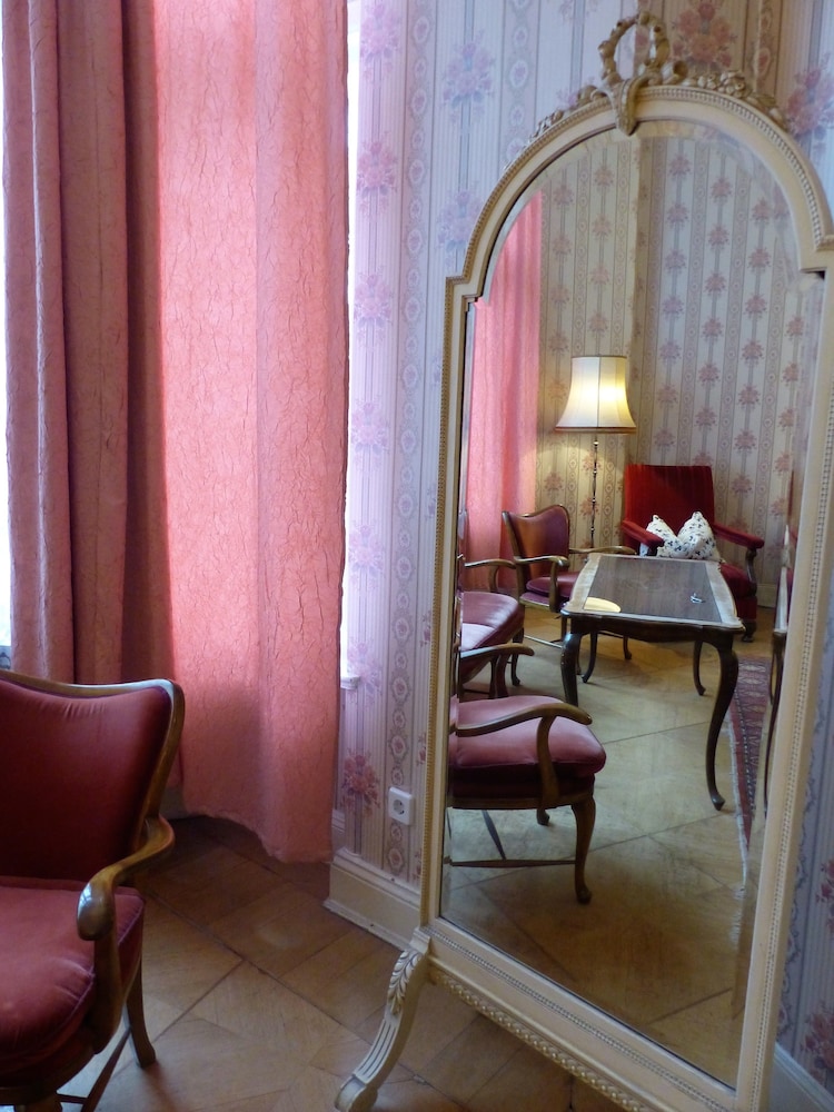 Triple Room, Private Bathroom photo 2
