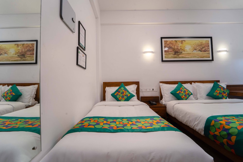 Deluxe Double Room photo 2