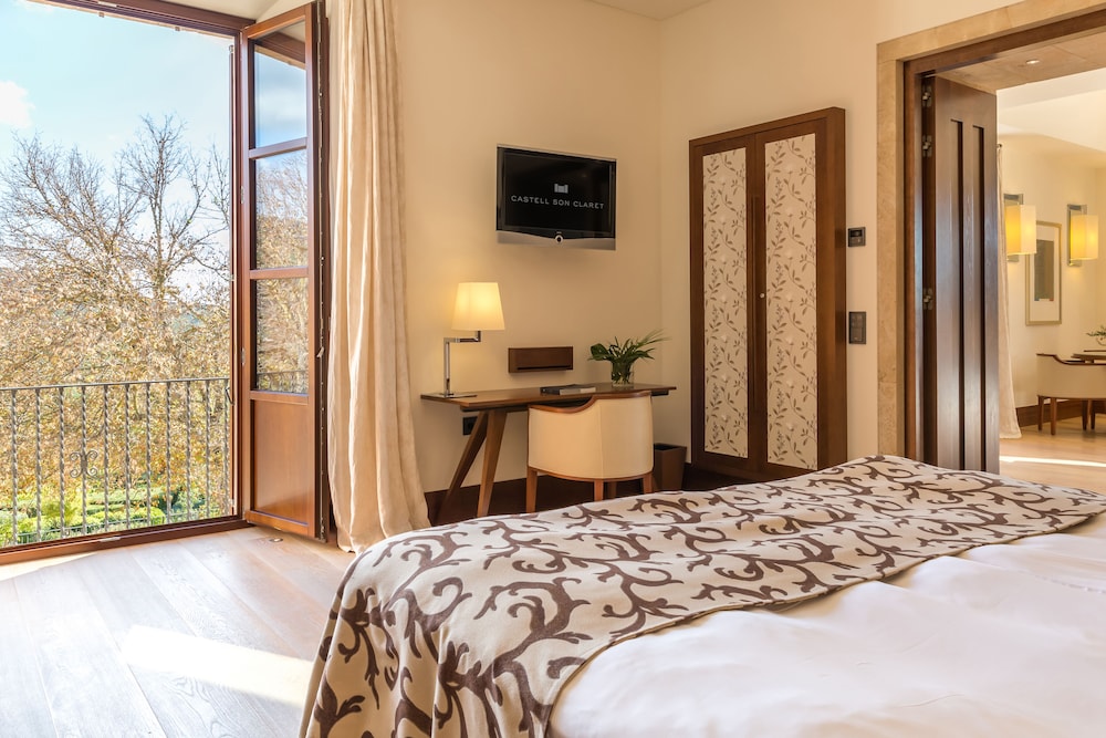Tower Suite Tower Suite