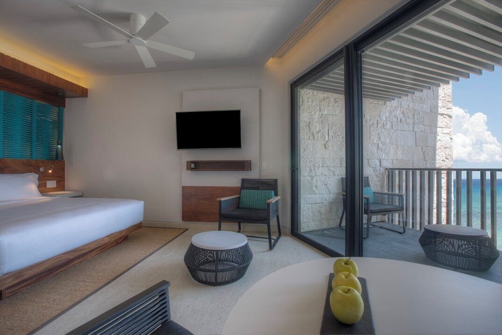 Premium Room, 1 King Bed, Ocean View