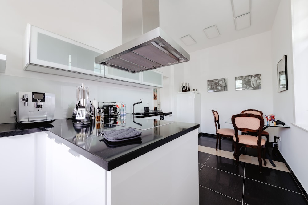 Classic Apartment (Wolfgang von Goethe) photo 3