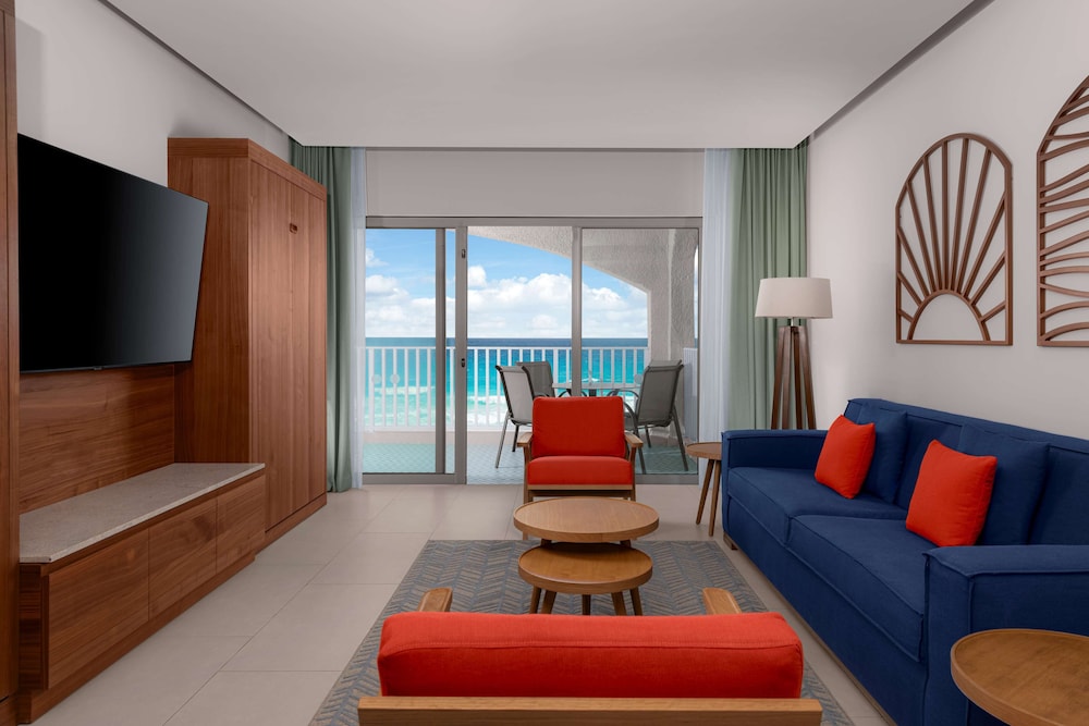 Suite, Multiple Beds, Beachfront (Enclave) - Photo 7