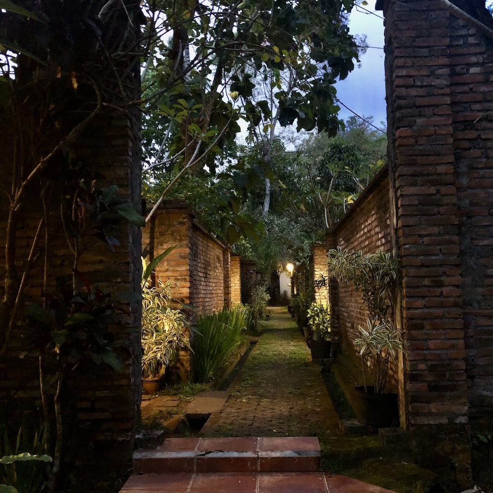 Keputran Villa photo 3