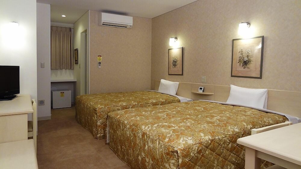Standard Twin Room, 2 Queen Beds, Non Smoking photo 1