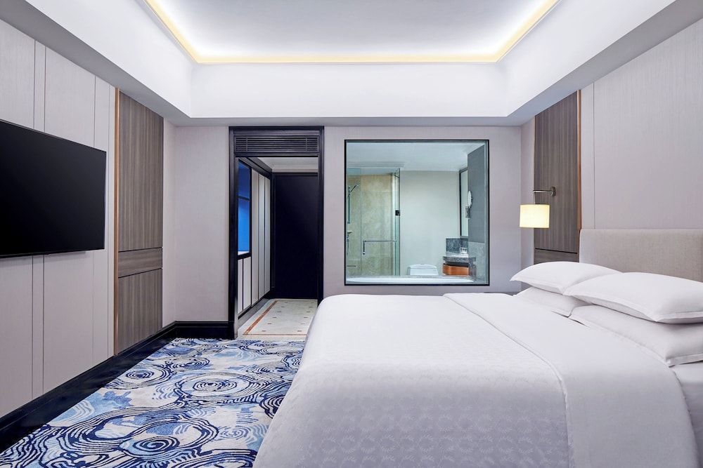 Premium Room, 2 Double Beds - Photo 2