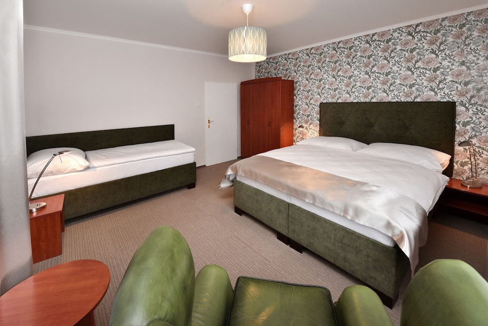 Economy Room photo 1