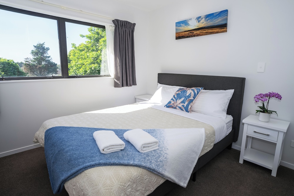 One-Bedroom Suite, Park View