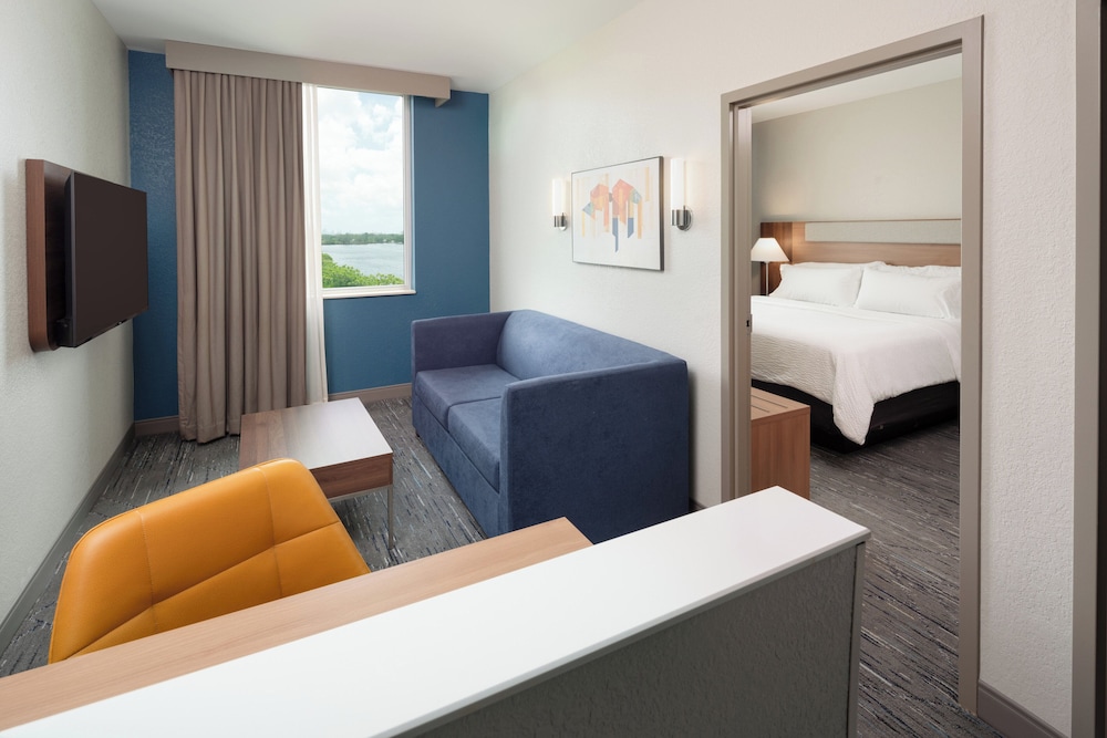 Suite, 2 Queen Beds, Accessible Bathtub (Communications, Mobility) photo 2