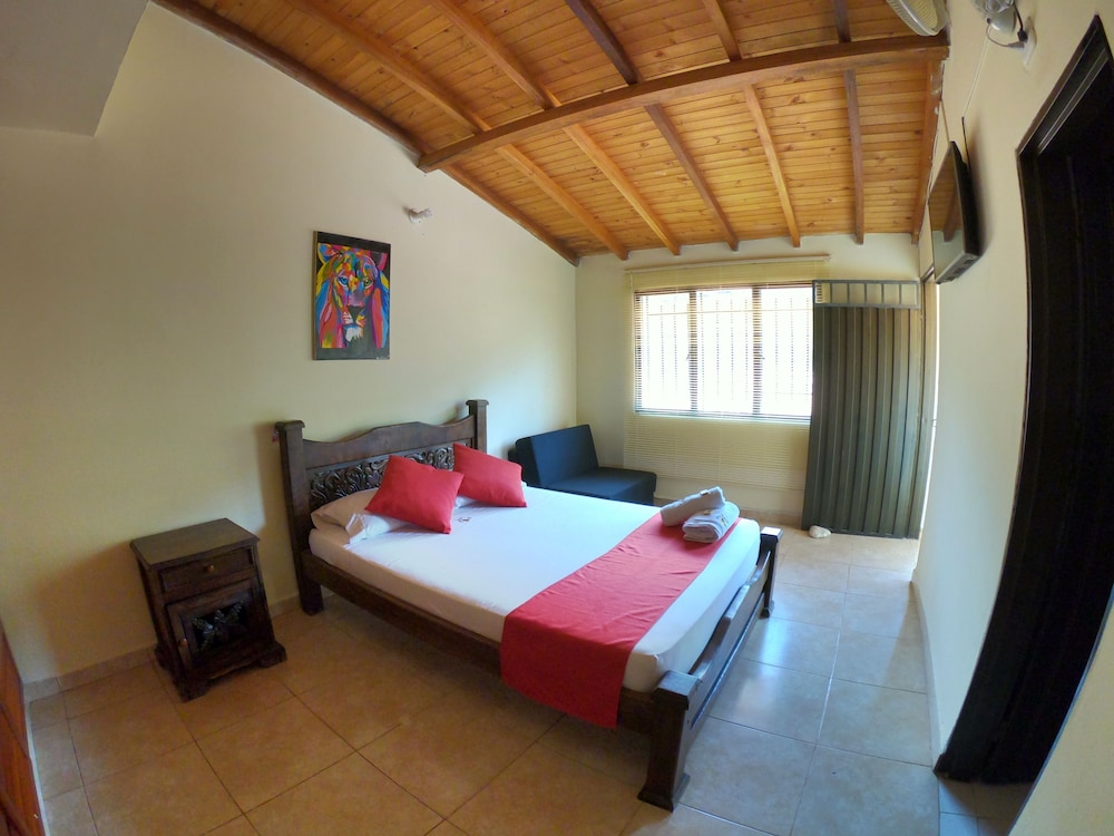 Double Room, Jetted Tub