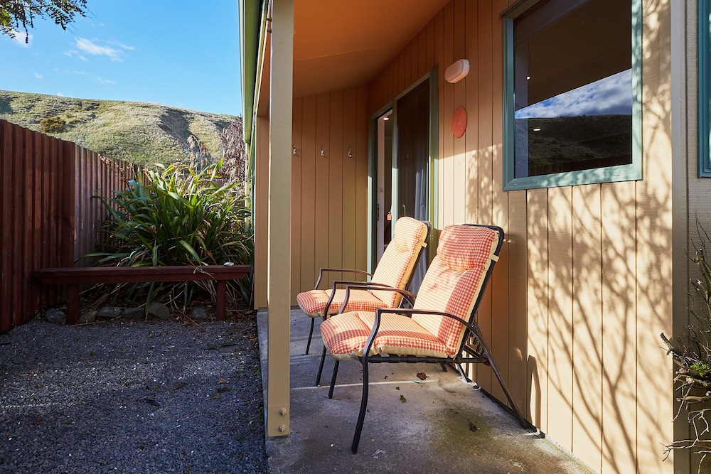 Comfort Cabin, Ocean View (Adult Only) photo 3