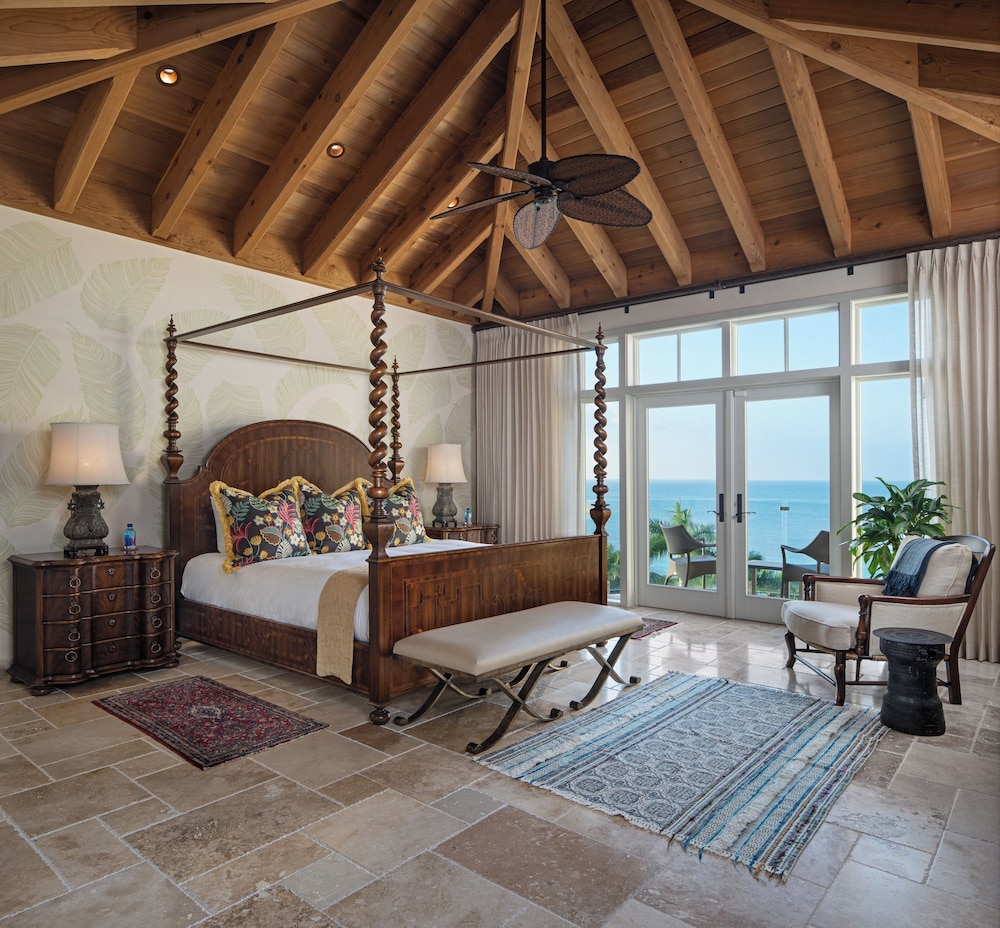 Royal Suite, Non Smoking, Ocean View photo 1