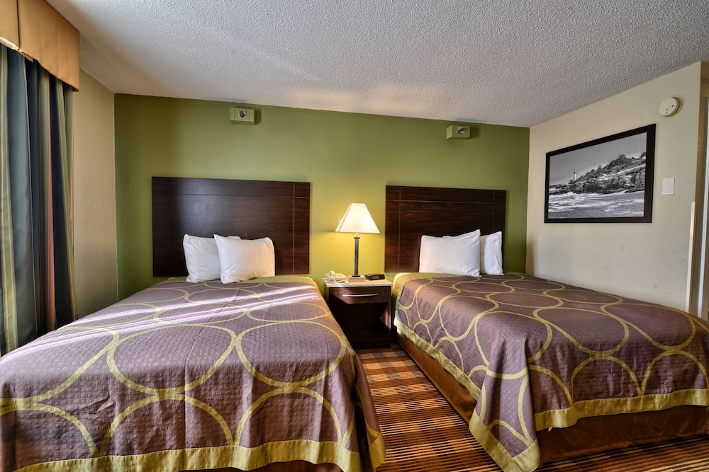 Room, Accessible photo 3