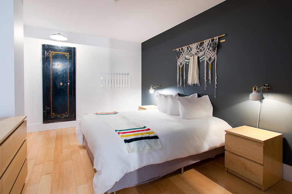 Loft, 2 Bedrooms (202) thumbnail 6