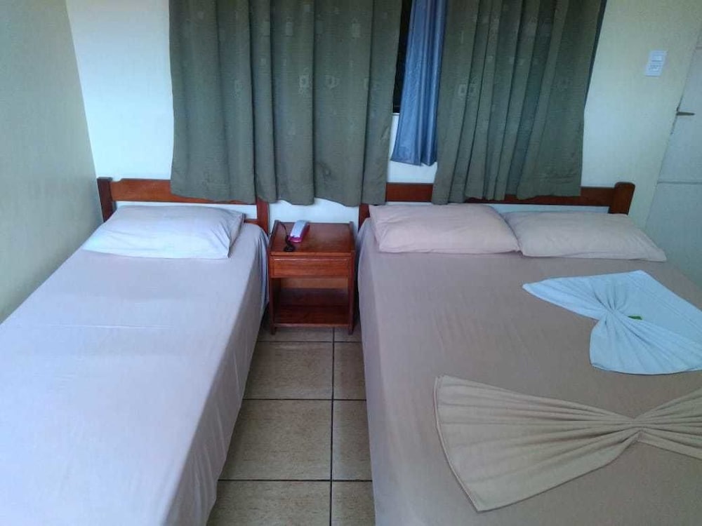 Triple Room, 3 Twin Beds photo 1