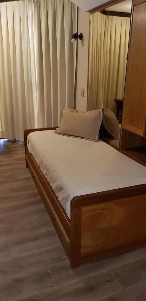 Suite, 1 Bedroom photo 3
