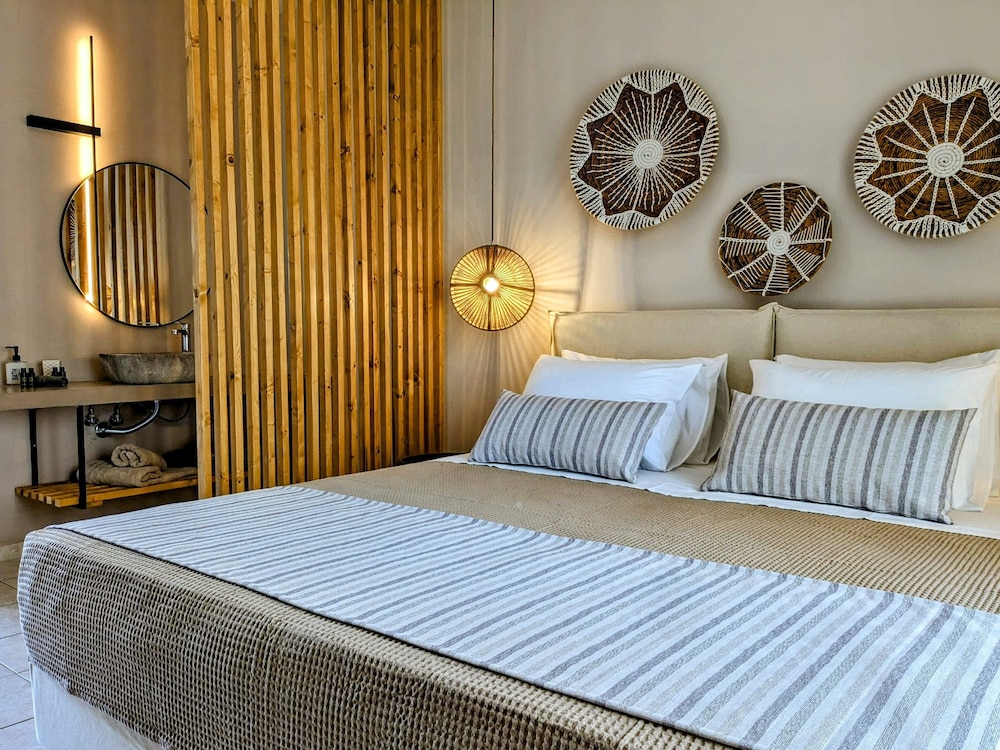 Classic Double Room, Balcony photo 1