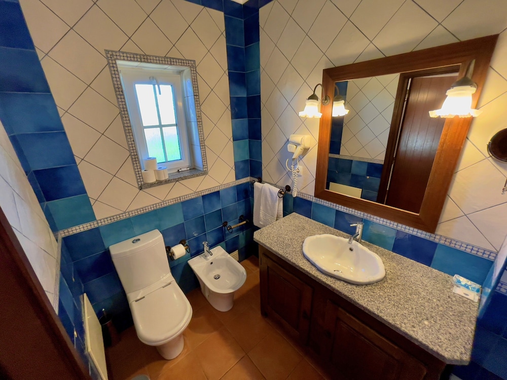 Suite - Photo 5
