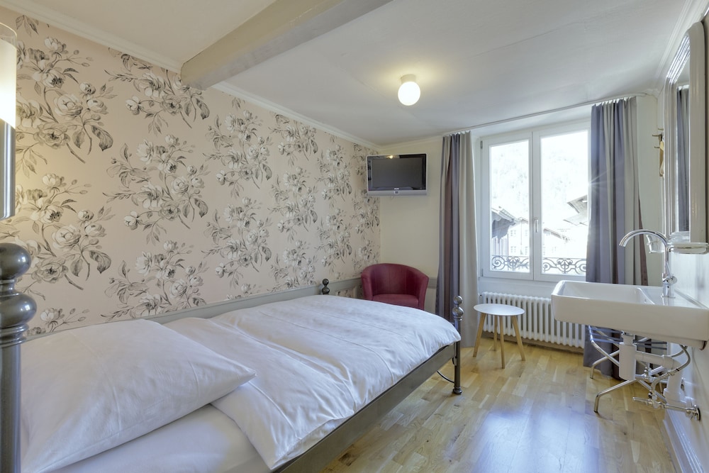 Single Room photo 3