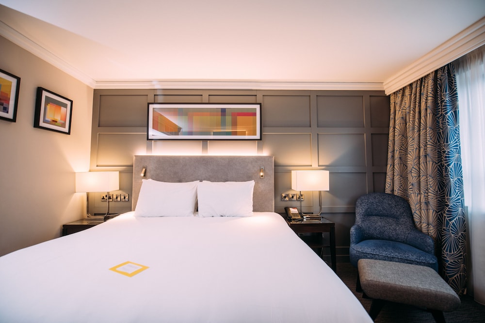 Suite, 1 Bedroom - Photo 3