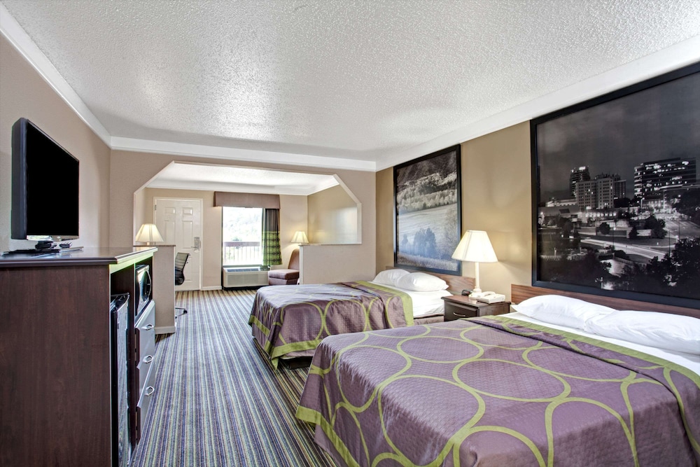 Room, Multiple Beds, Non Smoking photo 1