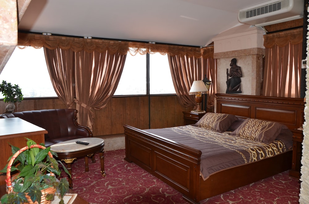 Superior Suite photo 1
