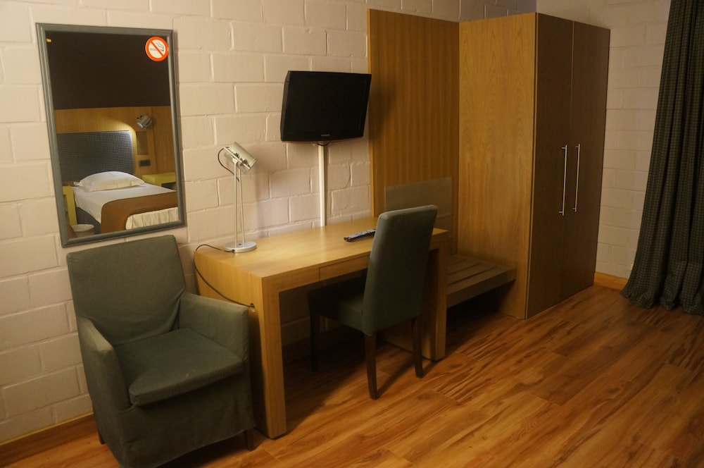 Triple Room - Photo 2