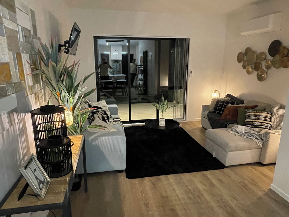 Deluxe Townhome