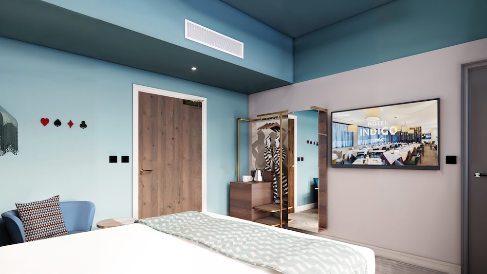 Standard Room, 1 Queen Bed - Photo 5