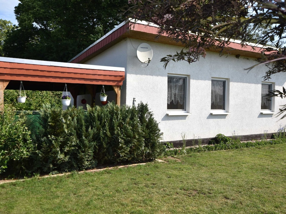 Bungalow photo 1