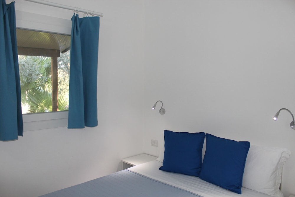 Basic Mobile Home, City View photo 2