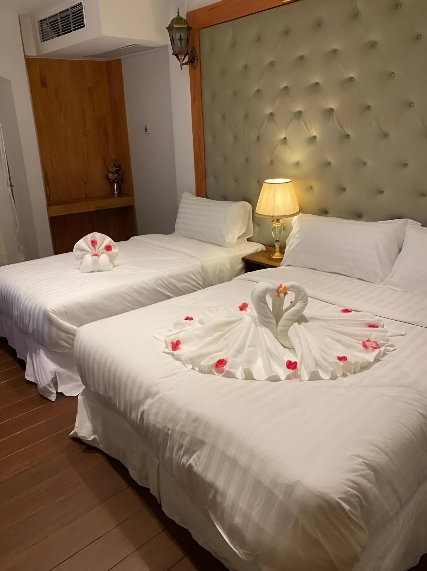 Deluxe Triple Room photo 3