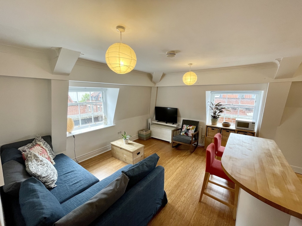 City Apartment, Private Bathroom