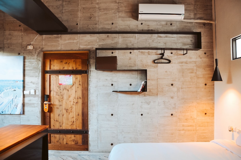 Luxury Double Room, 1 King Bed (VIP2) photo 3
