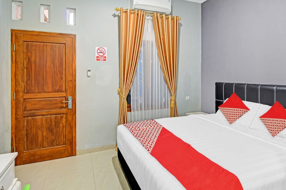Deluxe Double Room - Photo 10