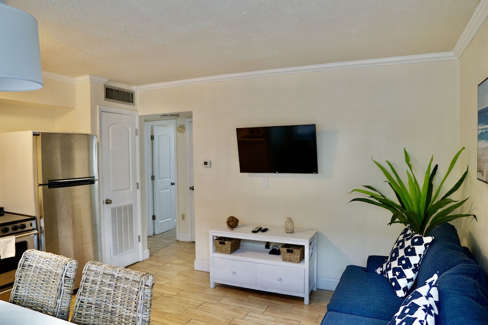 Suite, 2 Bedrooms (Gulf Side) photo 1