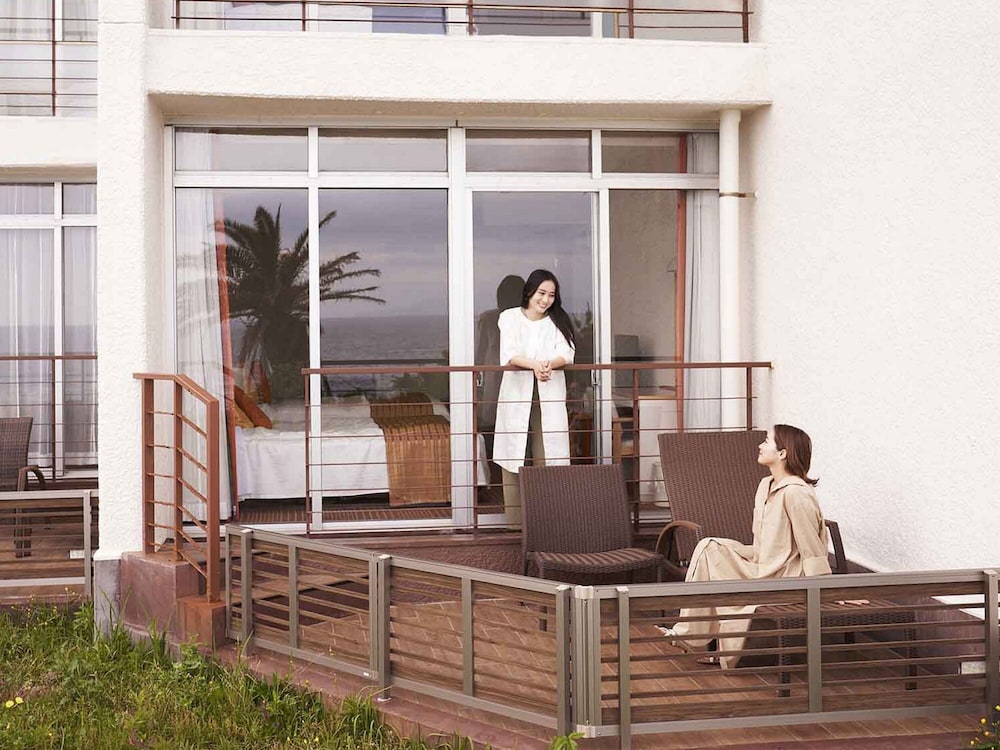 Renewal Family Room with Tatami and Terrace - Photo 3