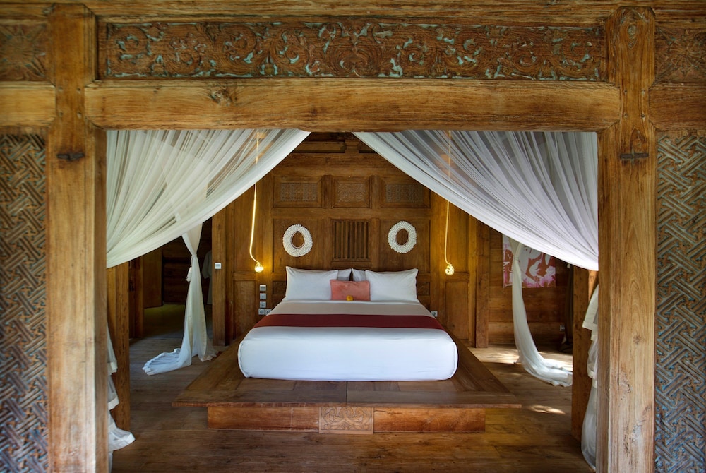 KAFE Three - Bedroom Villa with Private Pool