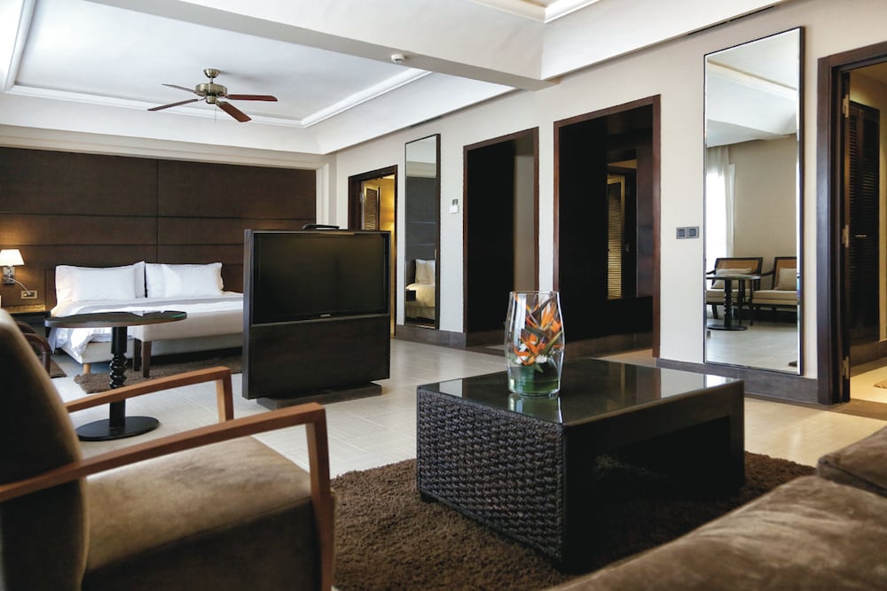 Junior Suite, Balcony, Sea View - Photo 2