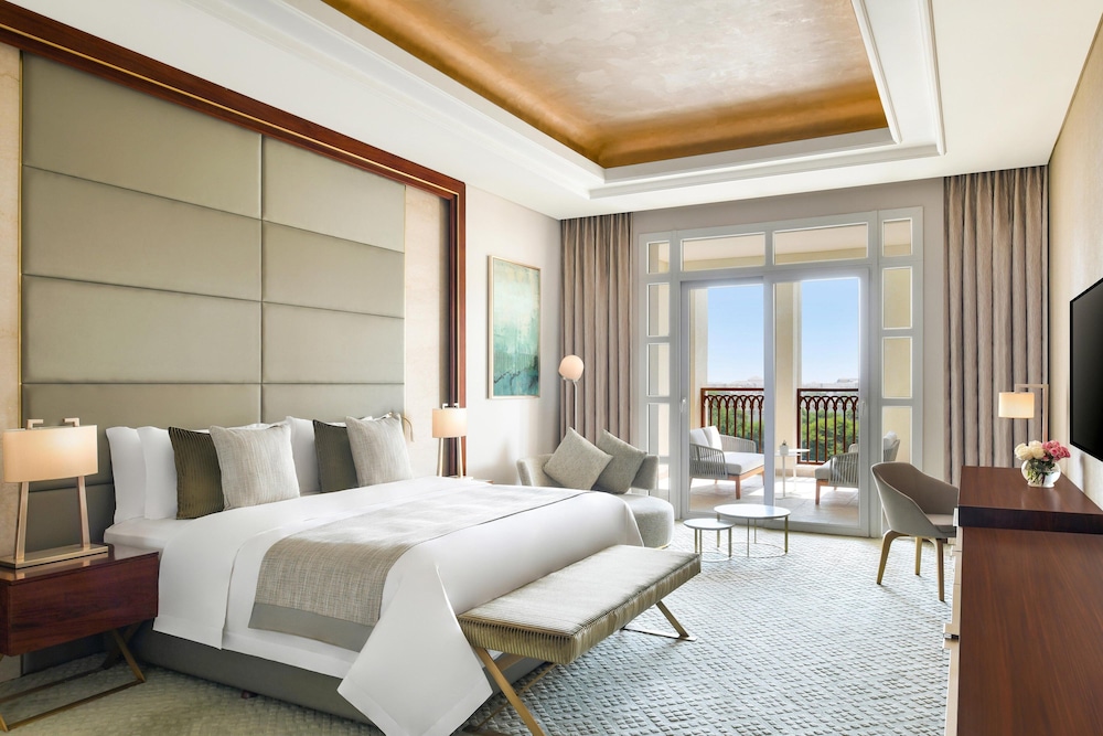 Signature Suite, 1 Bedroom, Pool View (Balcony) - Photo 4