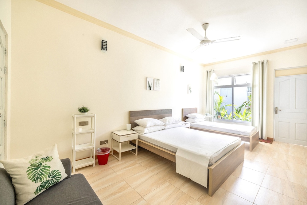 Deluxe Triple Room photo 2
