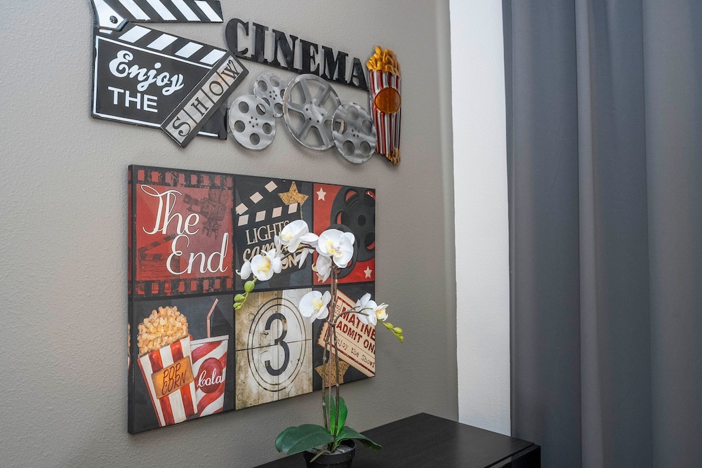 Magical Home Modern Rooms Pool Spa and Game Room Near Clubhouse, 写真 56