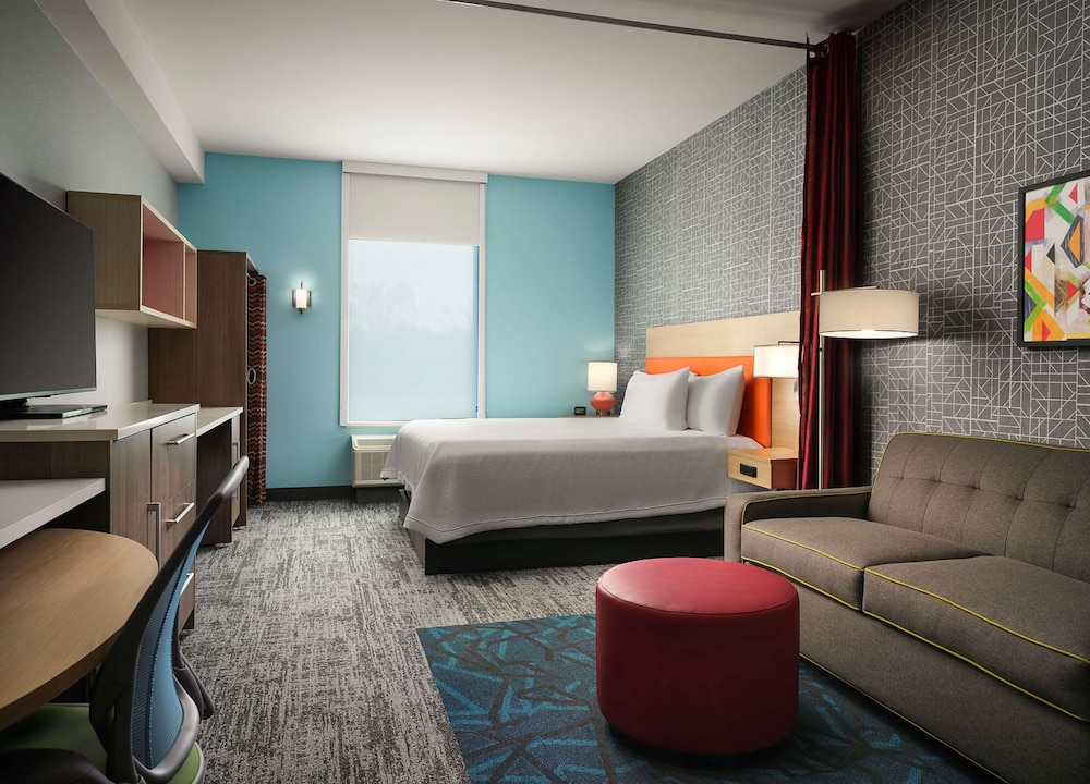 Studio Suite, 1 King Bed, Non Smoking - Photo 1
