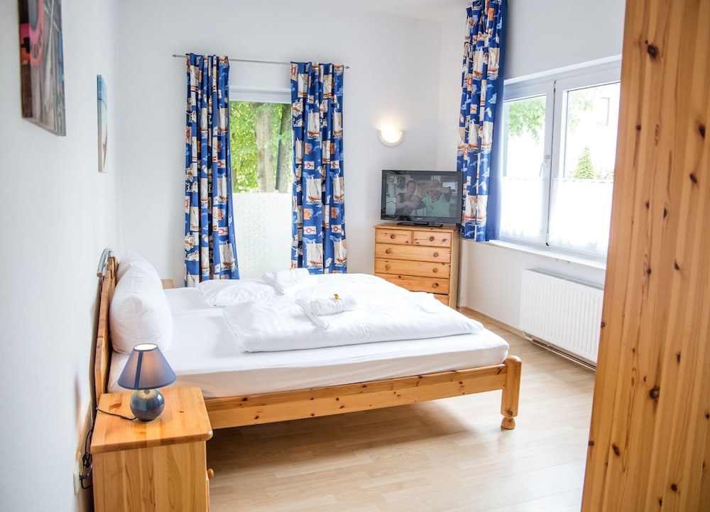 Double Room, Balcony - Photo 9