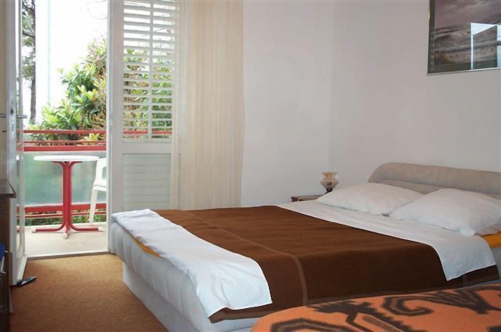 Standard Apartment, 3 Bedrooms, Ensuite, Kitchen, Beachside