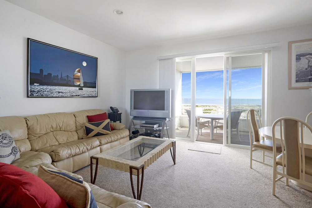 Condo, 2 Bedrooms, Non Smoking, Beach View