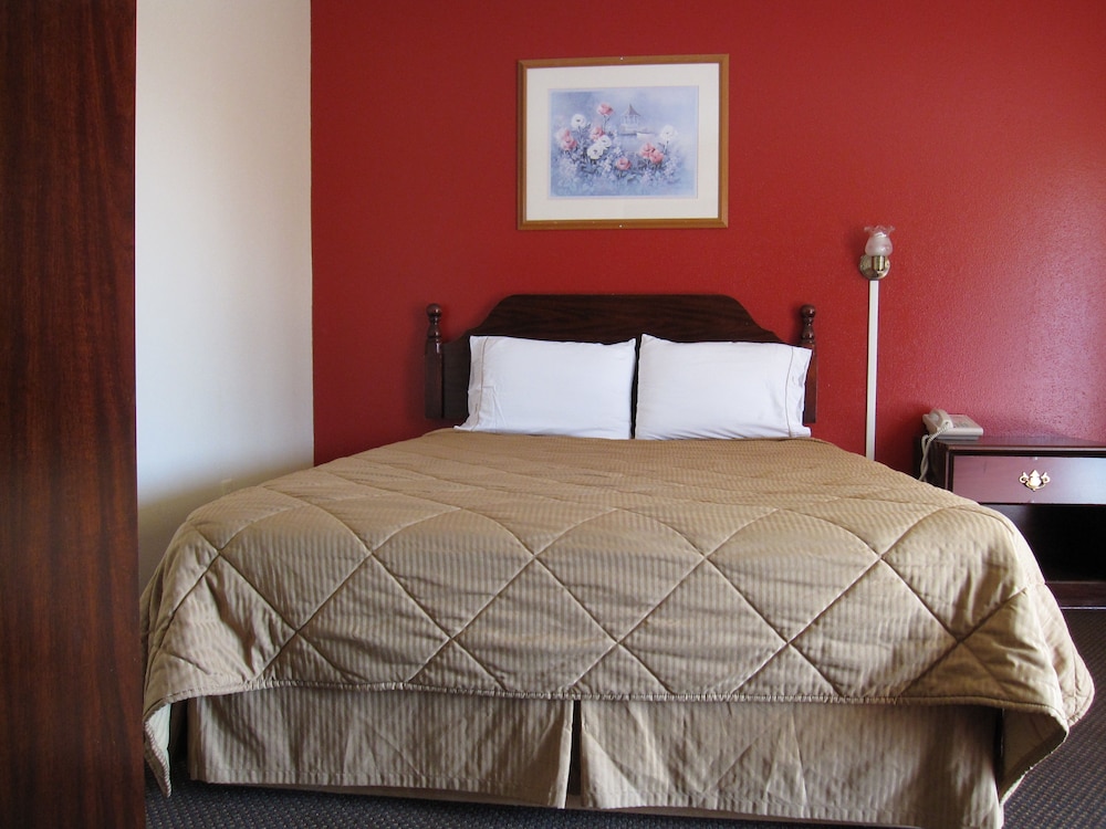 Queen Room, Non-Smoking photo 2