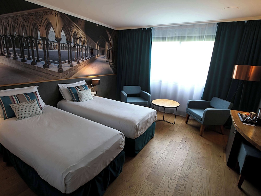 Standard Room, 2 Twin Beds - Photo 4